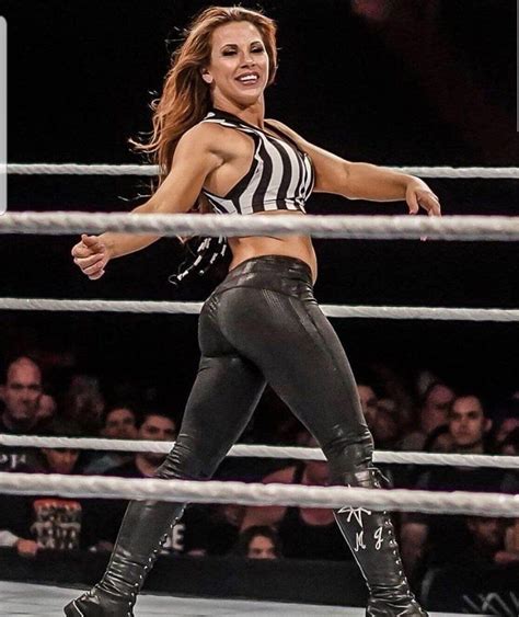 sexiest women wrestling